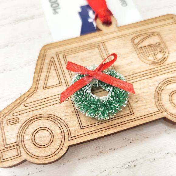 UPS DELIVERY PERSON GIFT IDEA!!! Laser Cut & Engraved Gift Card Ornament - Picture 3 of 8